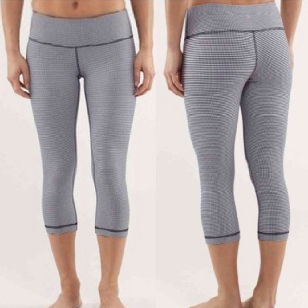 Lululemon Gingham Cropped Leggings | Size 8